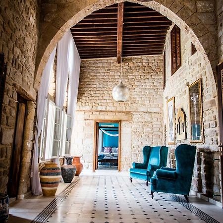 Bed and Breakfast Dar Camelia Tyros Exterior foto