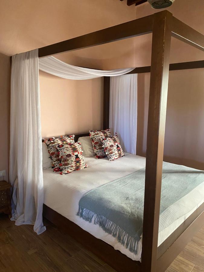 Bed and Breakfast Dar Camelia Tyros Exterior foto