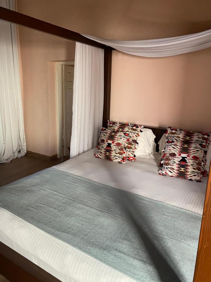 Bed and Breakfast Dar Camelia Tyros Exterior foto