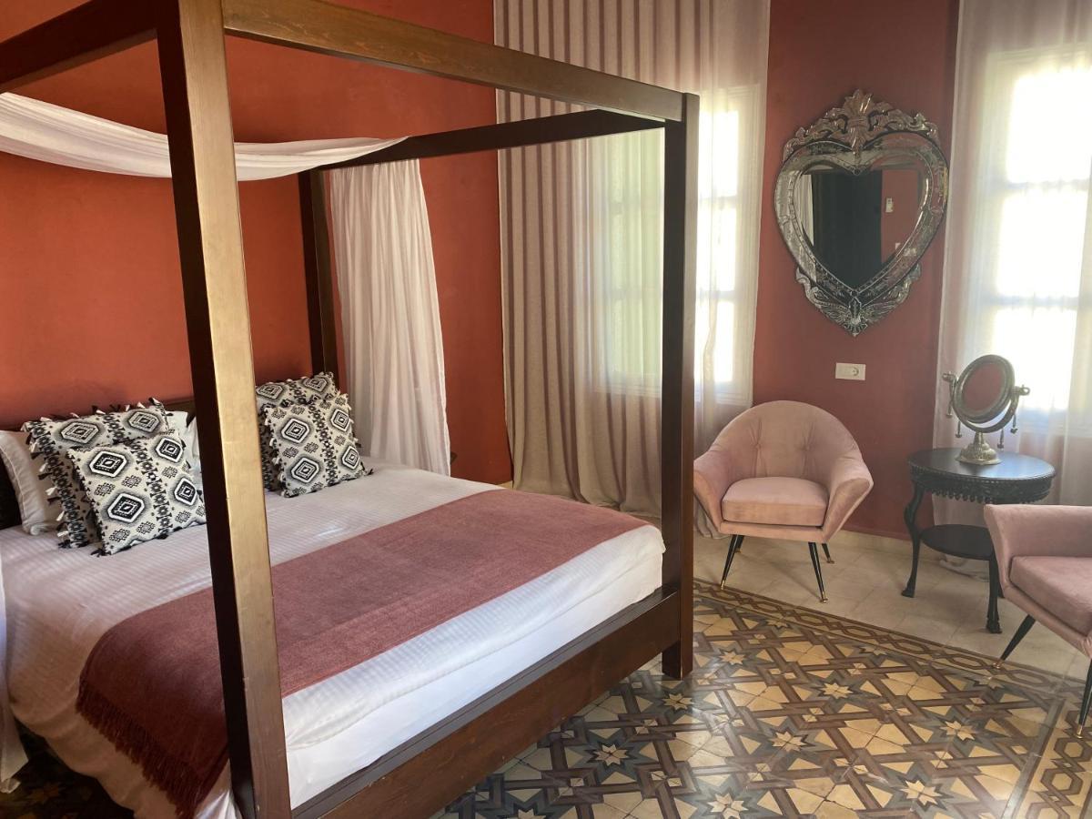 Bed and Breakfast Dar Camelia Tyros Exterior foto